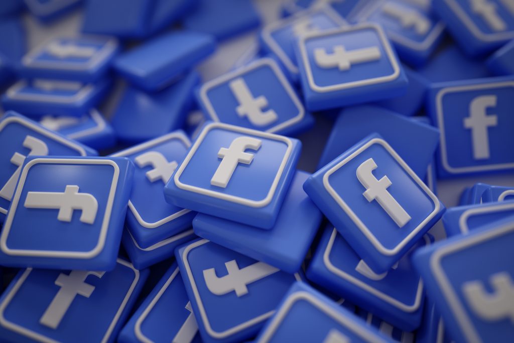 Blokada konta na Facebooku, Instagramie i TikToku – na co uważać?
