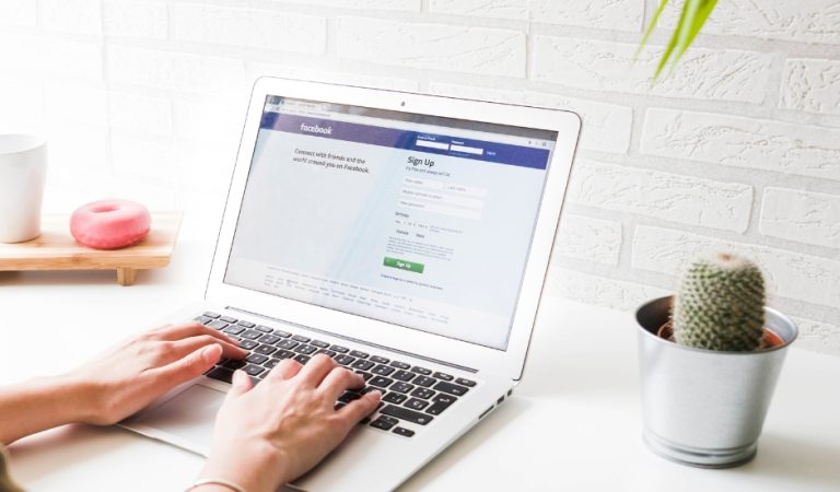 Jak założyć konto firmowe na Facebooku?