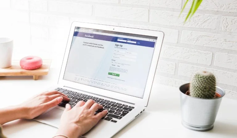 Jak założyć konto firmowe na Facebooku?